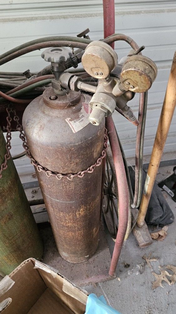 Oxygen Acetylene Tanks