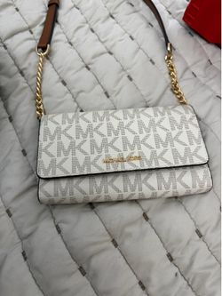Micheal Kors handbag