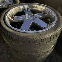 Momo 24 Inch Rims 