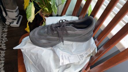 Adidas light blaze  men Black shoe