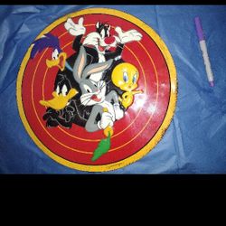 Looney tunes metal wall decor