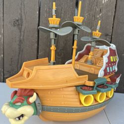 Nintendo Super Mario Deluxe Bowser Ship