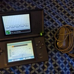 Nintendo DS Lite