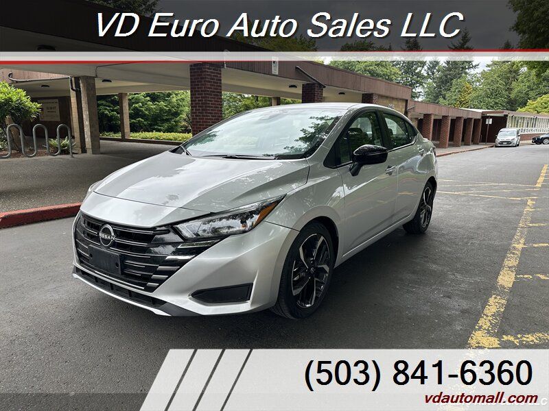 2024 Nissan Versa SR