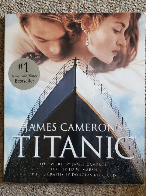 Titanic James cameron Coffee Table Paperback  Book Like New