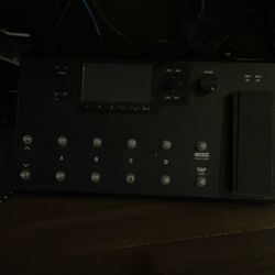 Line 6 Helix LT Multi Effects And Line 6 Powercab 