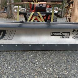 New Mid Weight  SnowDogg Snow Plow 8 Foot 