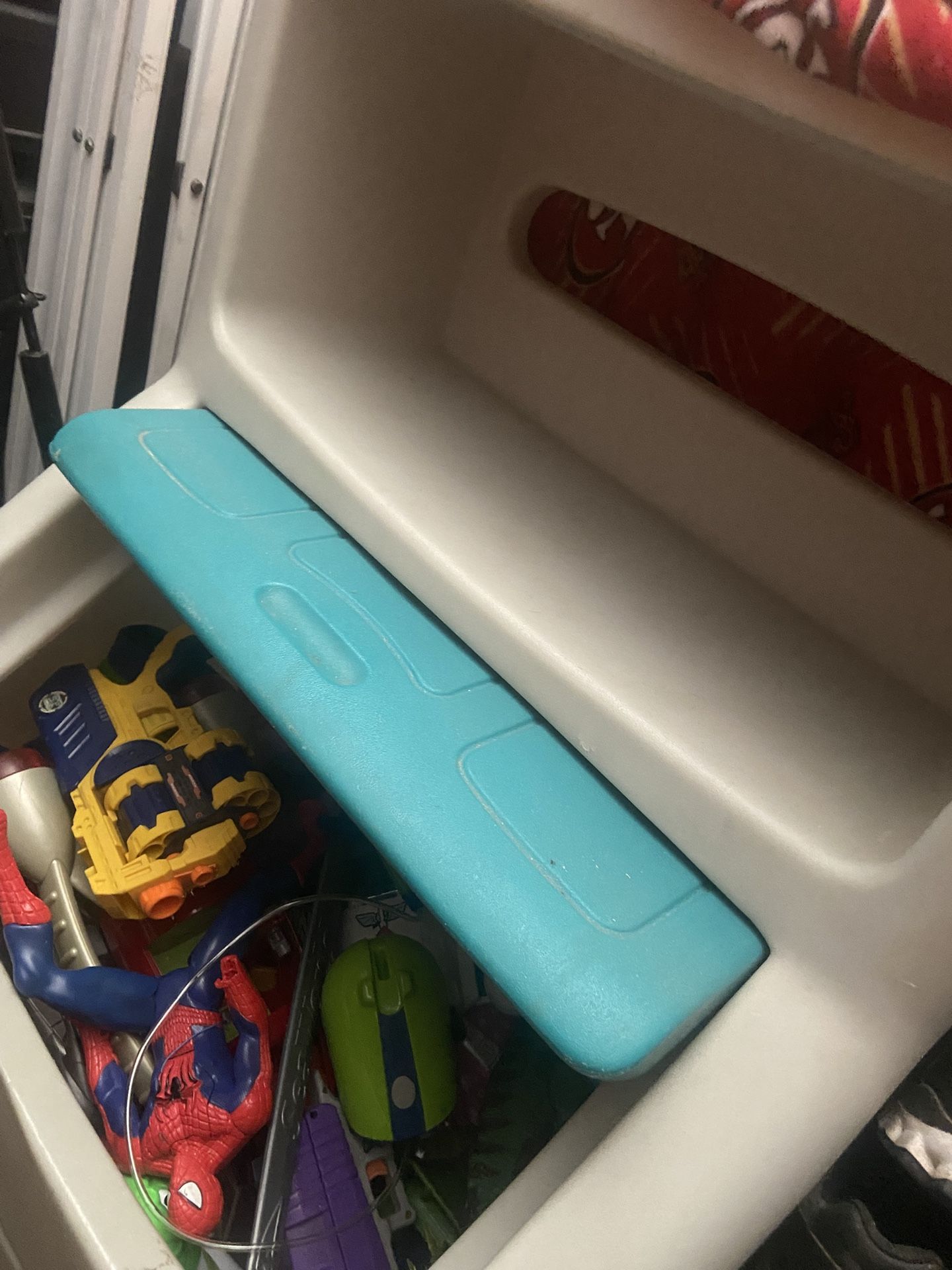 Quality kids toy box