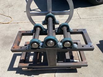Pipe bender