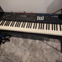 Roland Juno-DS 88 Keyboard / Piano