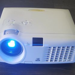 Optoma HD 70 Projector 