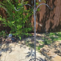 WROUGHT IRON - HANGING PLANT  STAND