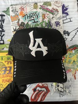 Thirty One Hats (LA THORNS)