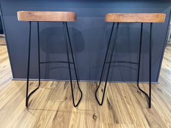 Wood and metal 30” barstools
