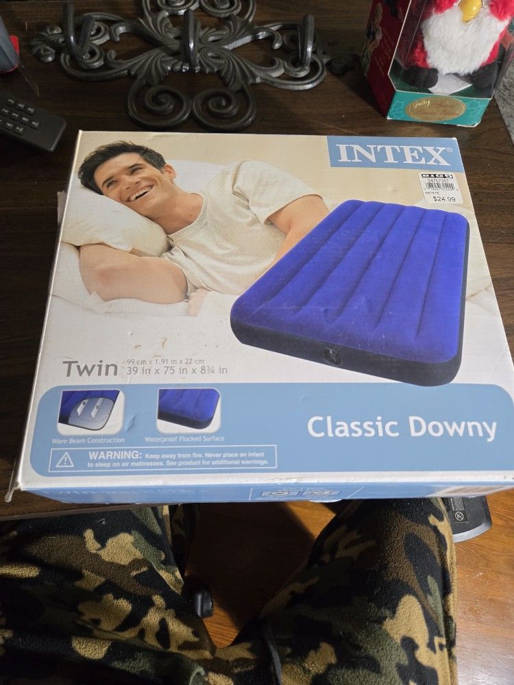 Intex Classic Downy Twin Air Mattress