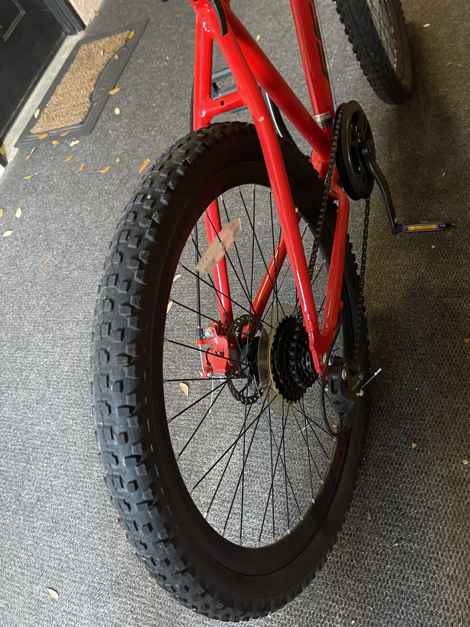 Genesis 26in Saracino Mountain Bike