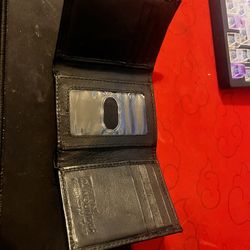 trifold wallet