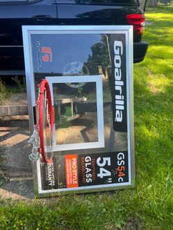 Basketball ball hoop