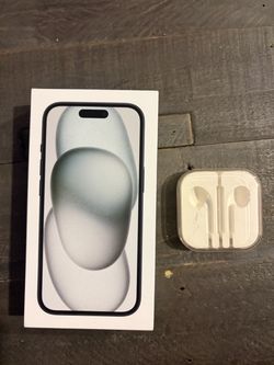 iPhone 15 Box with headphone case