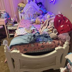 Girls Bedroom Set