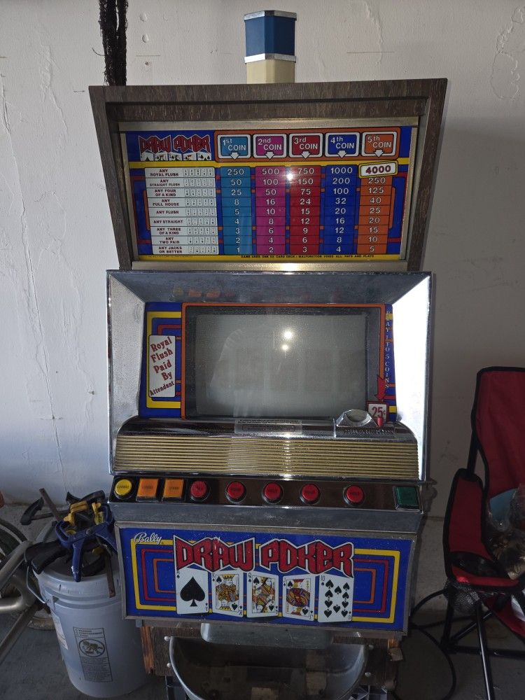 Slot machine Bally $20