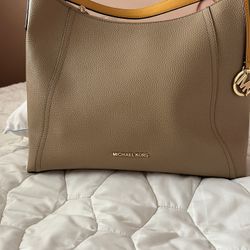 Tan Michael Kors Purse 