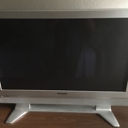 42” Panasonic Tv