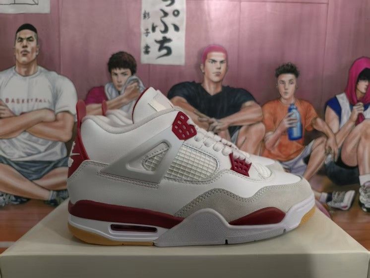 Air Jordan 4