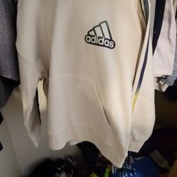 Boys new adidas sweatshirt size 8 