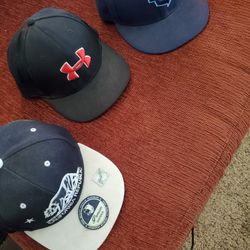 Like NEW Hats, Snapback, And One Fitted