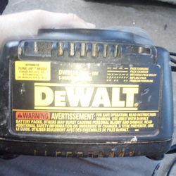 DeWalt Battery Charger