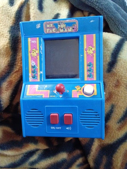 Pac Man Miniature Game