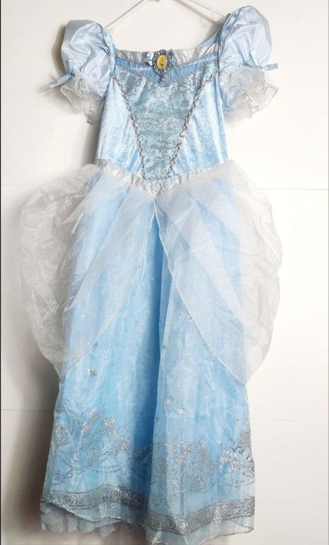 Girl's Cinderella Dress Size: 10 L