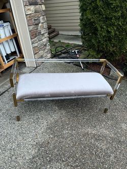 Bedroom bench