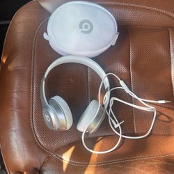 Beats Headphone