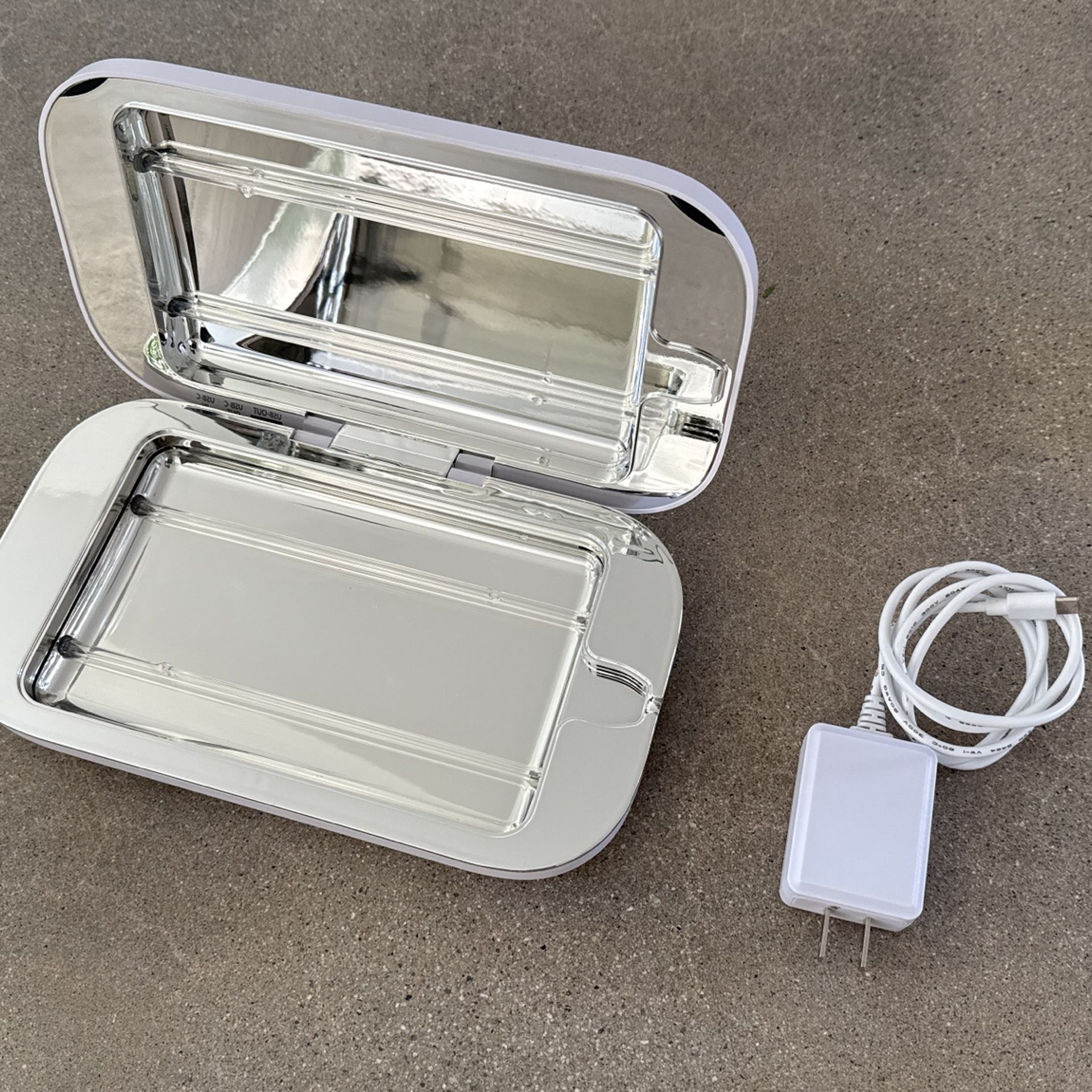 PhoneSoap Pro: UV-Light Phone Sanitizer And Charger