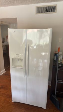 Frigidaire refrigerator
