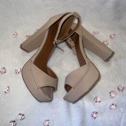 beige heels platform 