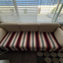 Pull Out Couch 