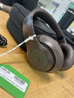 Beats Studio Pro Wireless Headphones