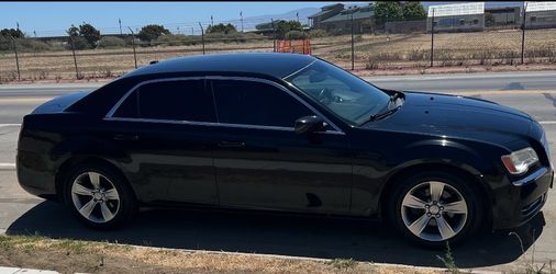 2012 Chrysler 300 for sale