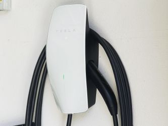 Tesla Gen 3 Wall connector