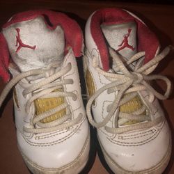 Air Jordan Retro 5   Kids Size 6C