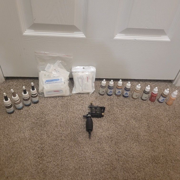 Tattoo Gun & Tatto Ink & Assecories