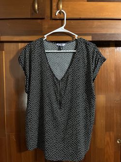 Black and White  Blouse Sz XL 