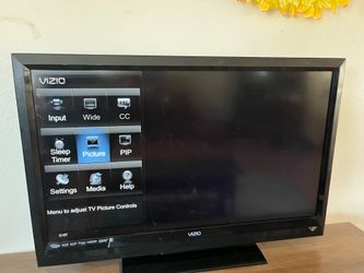 VIZIO TV