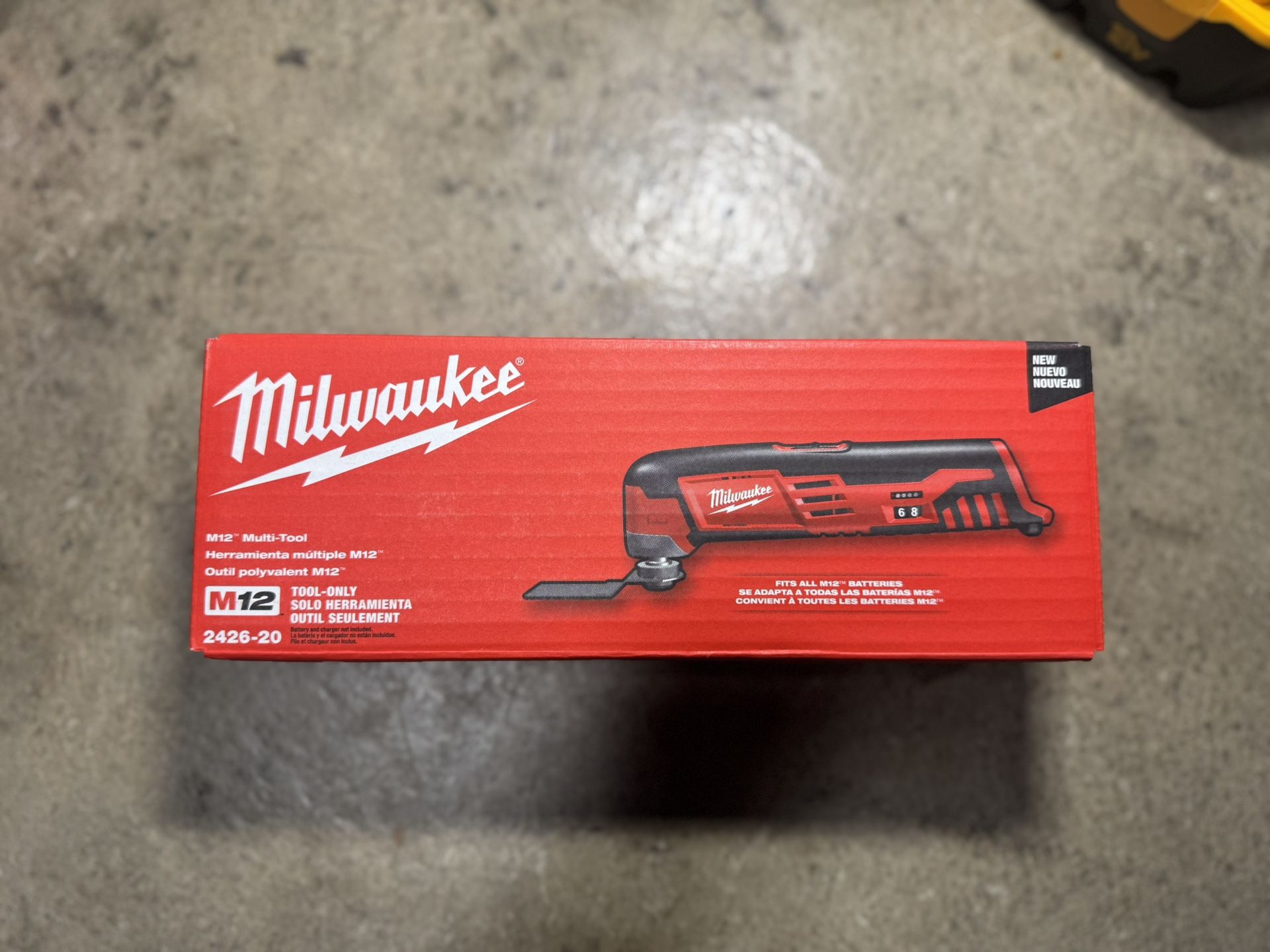 New Milwaukee M12 Multi-tool (tool Only)