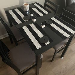 Dining Table And Four Chairs 