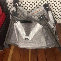 Graco Pack N Play 
