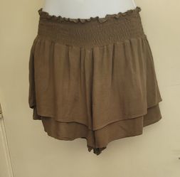 Very cute layered shorts
